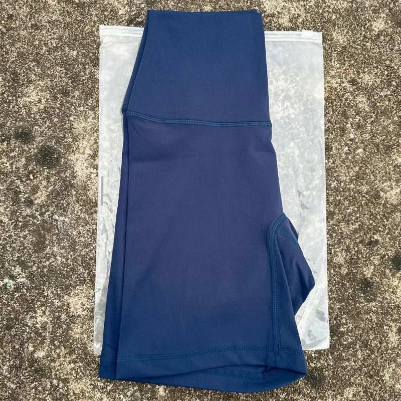 شورتات ضيقة جديدة لعام 2024 للجري للسيدات، ملابس رياضية قصيرة للنساء، ملابس يوغا للنساء، سراويل ضيقة للياقة البدنية بدون درزات 