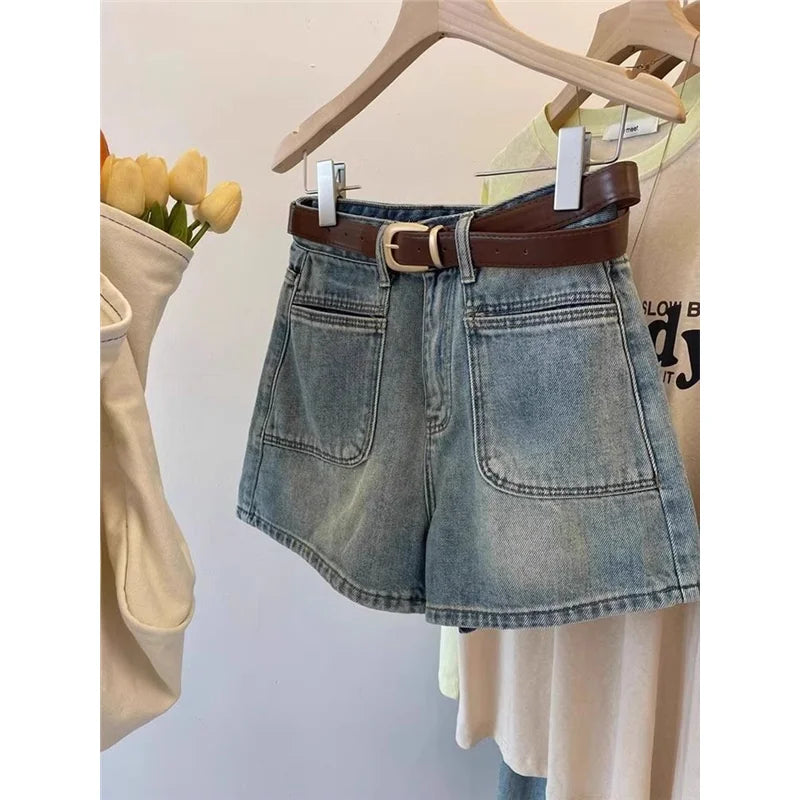 بنطلون جينز نسائي صيفي بخصر عالٍ وواسع الساق باللون الأزرق بتصميم عتيق على شكل كمثرى لتنحيف الجسم على شكل حرف A مقاس كبير