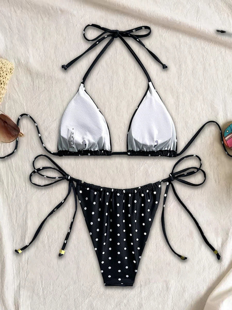 ملابس سباحة مثيرة ببيكيني صغير للنساء 2025، طقم بيكيني برازيلي منقط، ملابس سباحة بكيني بخيط رفيع، ملابس شاطئ نسائية 
