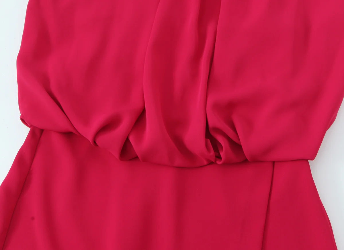 TRAF Women 2025 موضة جديدة ربيع 2025 جمبسوت قصير أنيق برقبة مستديرة بدون أكمام مناسب لجميع المناسبات شورت ضيق مطوي 