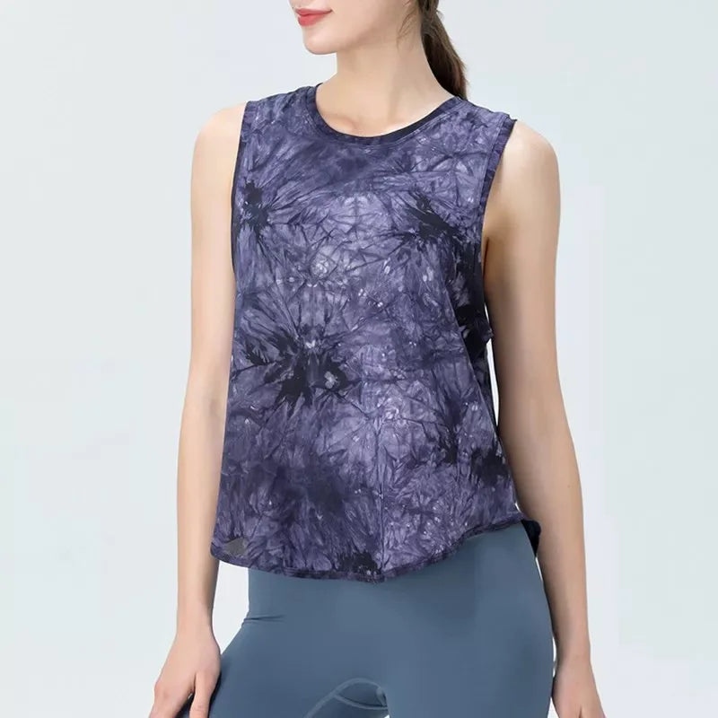 سترة رياضية نسائية سريعة الجفاف فضفاضة للجري والصالة الرياضية بدون أكمام جميلة الظهر وقميص شبكي وقميص قصير لليوغا 